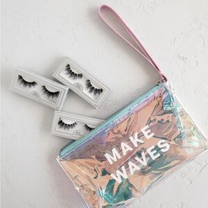 Houses of lashes 3 eyelashes with makeup bag